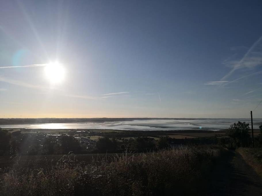 Converted Cattle Barn Overlooking Strangford Lough Ньютаунардс Екстер'єр фото